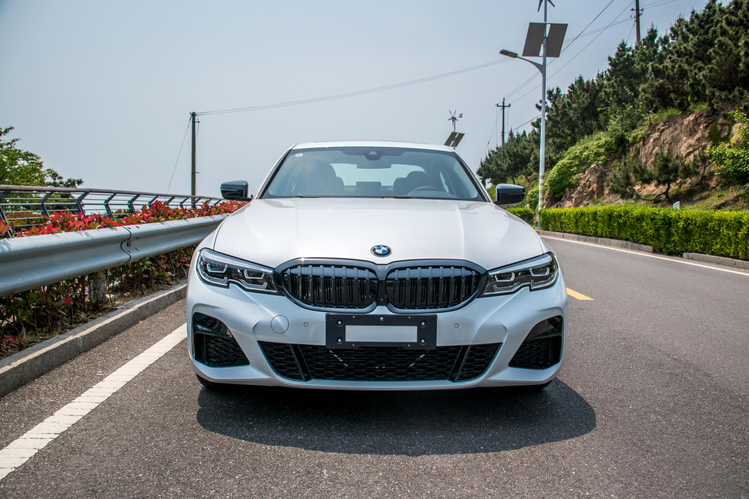 缺点不少,套路也多-宝马325im运动曜夜提车记