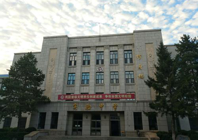 齐齐哈尔五所重点好高中，齐实验一马当先，两所县域高中相当抢眼