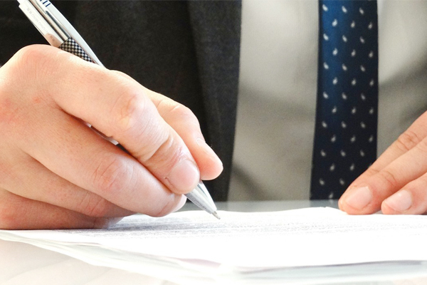 法律人支招：小三破坏婚姻和家庭，原配如何维护自身权益？