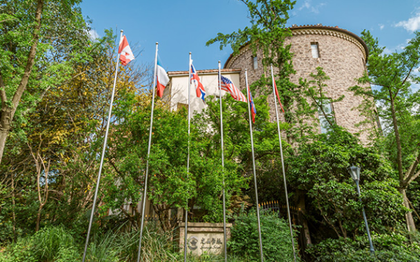 天府新区的家长们看过来，瞅瞅你们区的民办初中