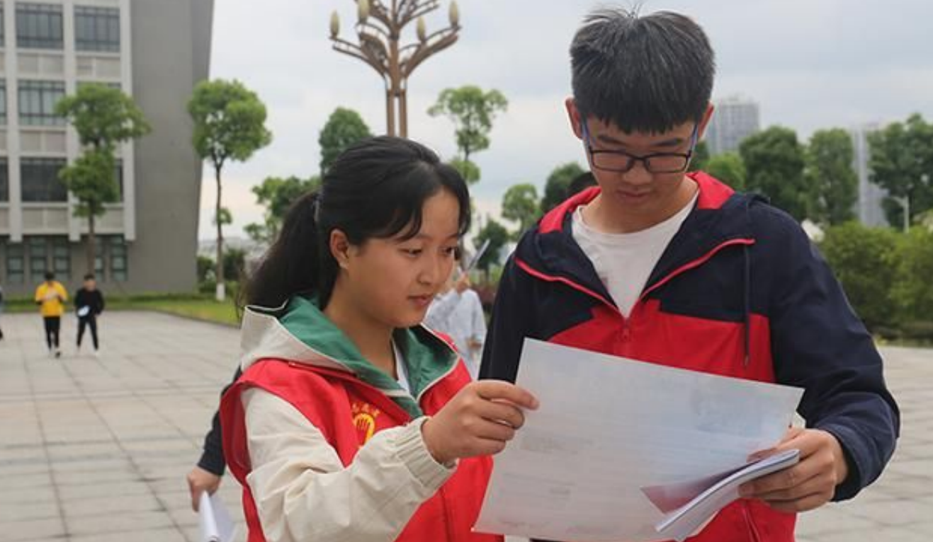 作为一名大专生,在校期间该如何提升自身的能力?