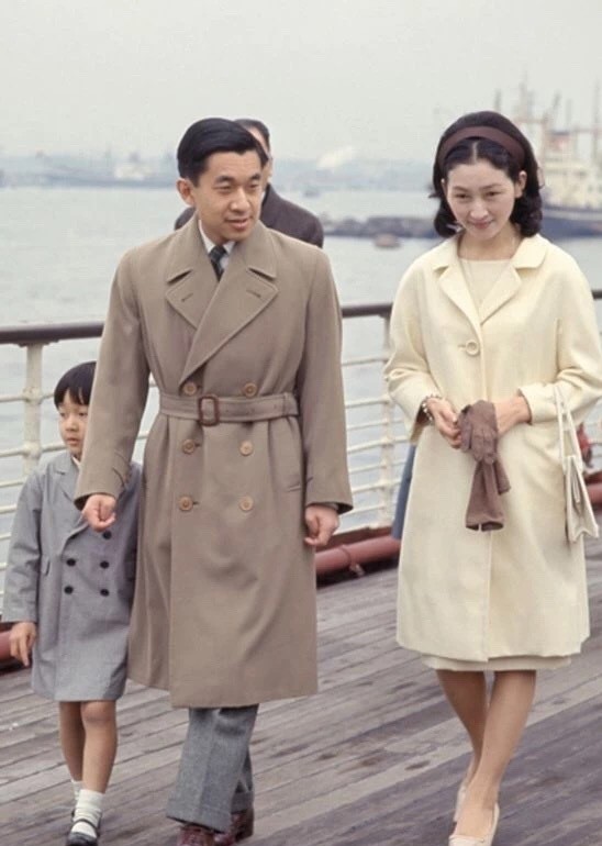 美智子：日本最美平民皇后，晚年坦言没爱过天皇，拒绝与天皇合葬