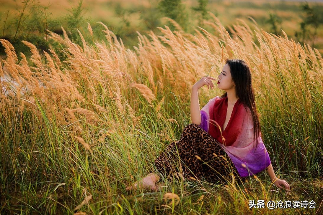 打工人的情怀与细腻，42首唯美诗句，写人生感悟，美到柔软心底