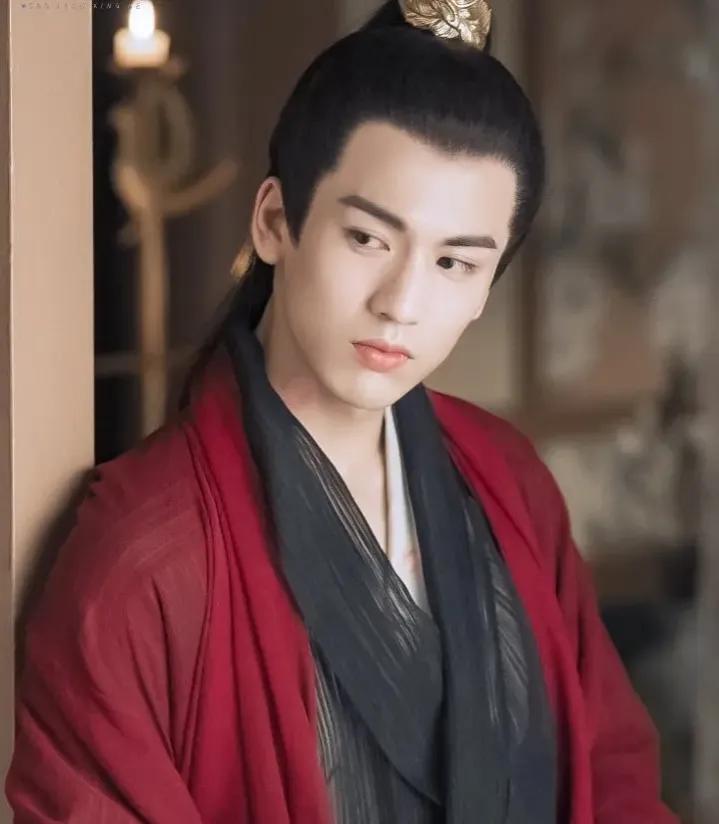 金瀚的古装剧太丑,制片人非得逆天改命,如今毁了演员还不自知