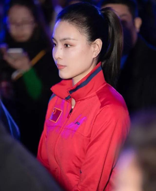 跳水女子叫什么名字(中国跳水史上十大美女，郭晶晶吴敏霞全红婵入选，谁是跳水女皇？)