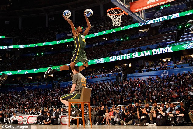 花式篮球图(nba10大花式扣篮!