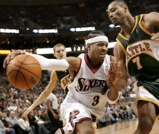 为什么nba之前不能联防（NBA改变规则使用联防，主要因为阿伦-艾弗森）