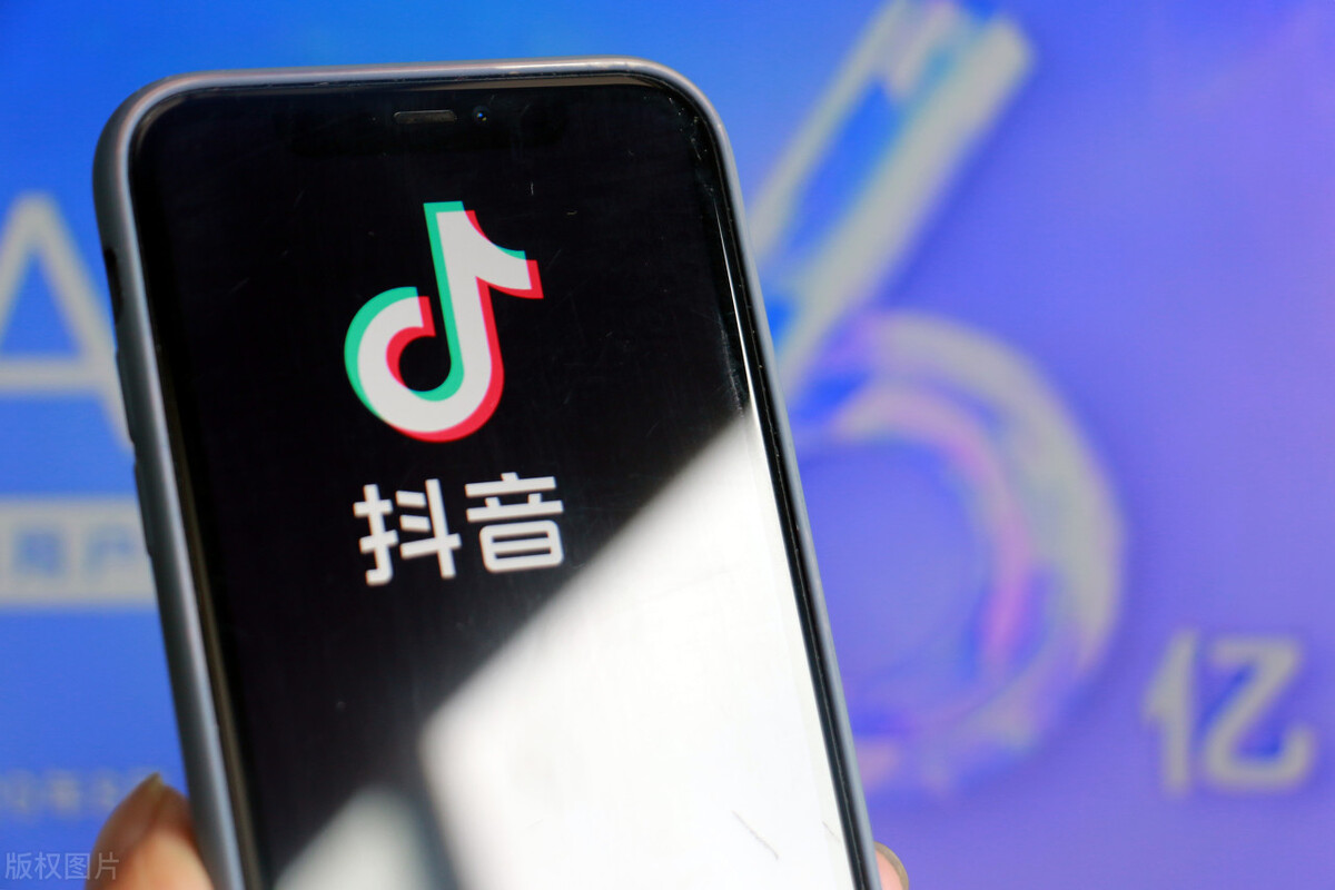 如何抖音上热门精选抖音视频怎样才能上热门呢