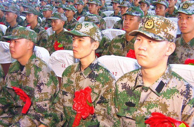 2021年征兵时间确定，大学生入伍好处多，你做好从军准备了吗