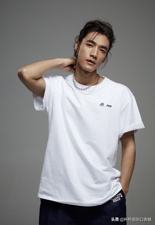 《一生一世》9演员私服照！梅行是1997年小鲜肉，宏晓誉170大长腿