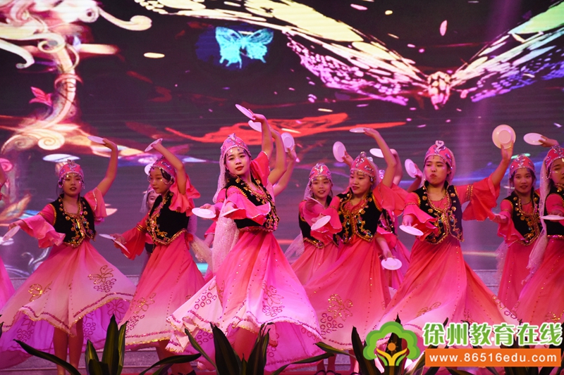 徐州市铜山中专举行第十一届“红五月技能节”颁奖晚会暨汇报演出