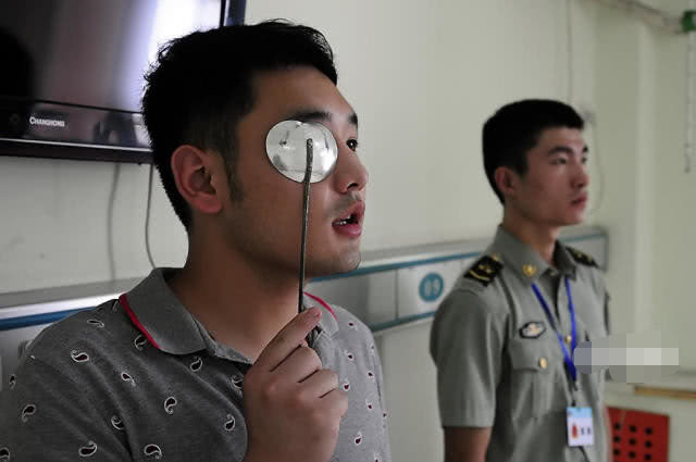 江西考生648分报国防科大，政审通过坐等上岸，不曾想却遭退档