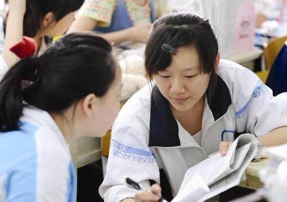 义务教育阶段有变动，今秋开始将改为5＋4学制？教育部做出回应