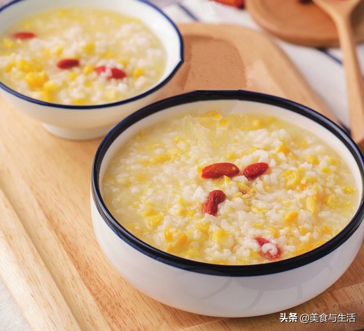 玉米粥怎么做（新鲜玉米这样煮成粥挑食的孩子都能喝两碗）
