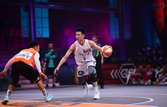 刘鸿博为什么离开cba（北大后卫上综艺！是职业球员，让杜锋青睐，一短板成追梦阻碍）