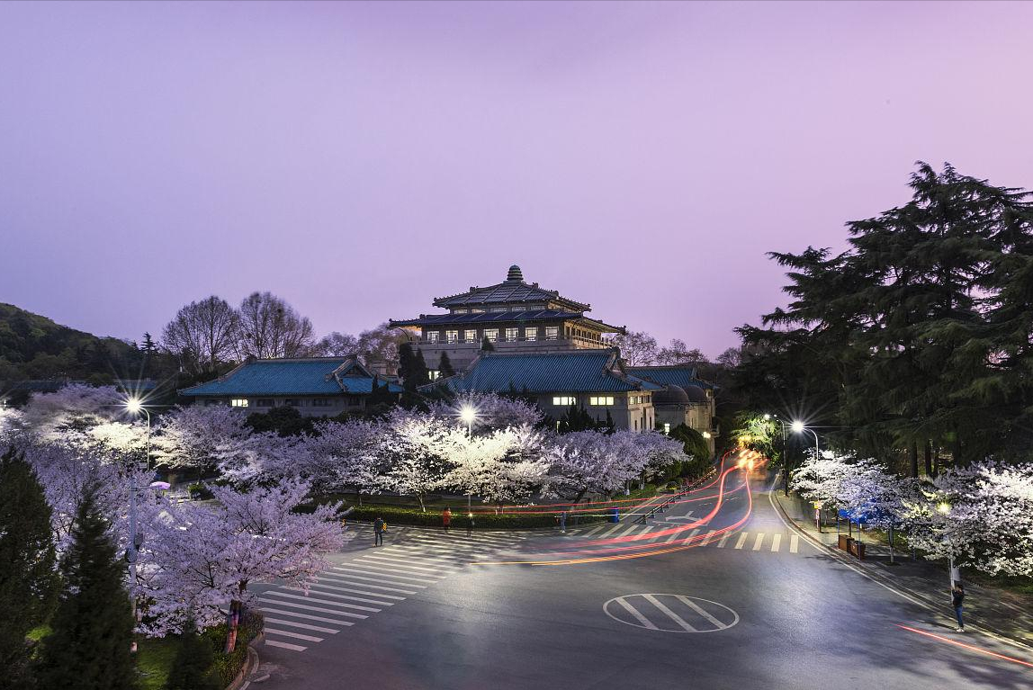 2021年武汉大学本科一批提档线汇总：文科进入全国前10毫无悬念