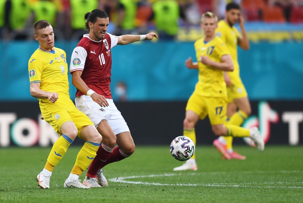 奥地利挫乌克兰次名出线(欧洲杯-鲍姆加特纳进球后伤退阿瑙哑火 奥地利1-0乌克兰获第二出线)