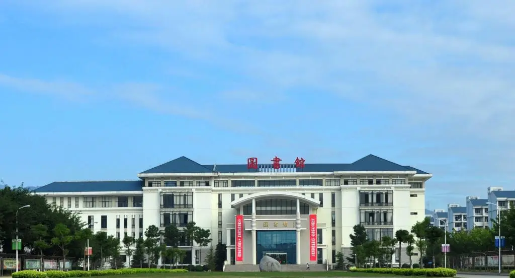 福建卫生职业技术学院官网（福建卫生职业技术学院）