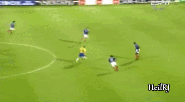 98法国世界杯冠军主力阵容（高卢雄鸡法兰西的史上最佳阵容（大量动图））