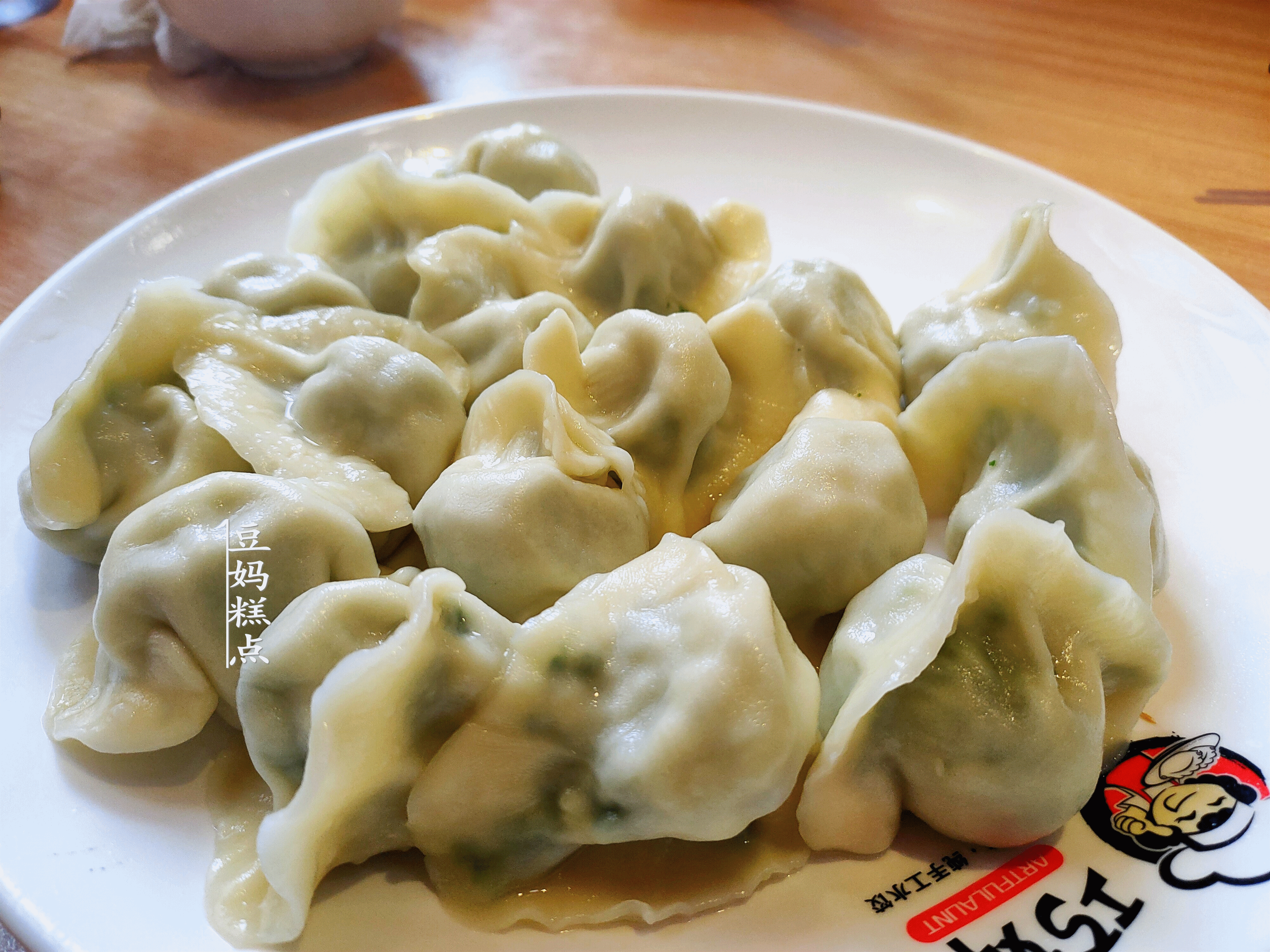 打卡人气饺子馆，1大3小41元吃撑，这家饺子馆为何日常爆满？