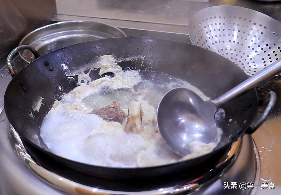 图片[4]-【羊骨汤】做法步骤图 厨师长教你正确做法-起舞食谱网