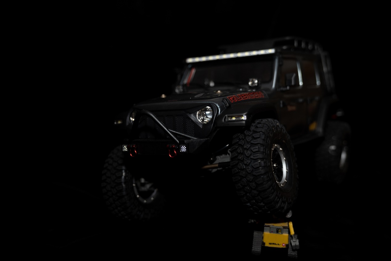 易控1/10 Jeep 牧马人JL+官方全金属升级件，仿真到极致的牧马人