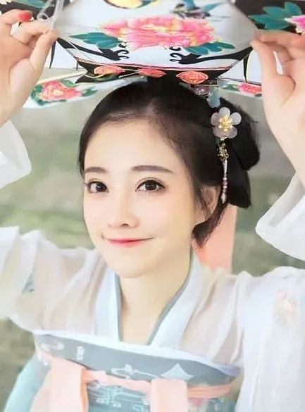 哪家律所旗下艺人最多？