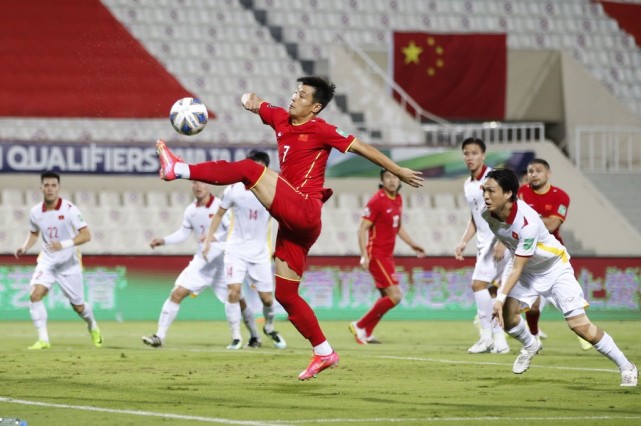 CCTV5直播世界杯：中国男足3-2绝杀越南，5天后预选赛再战沙特