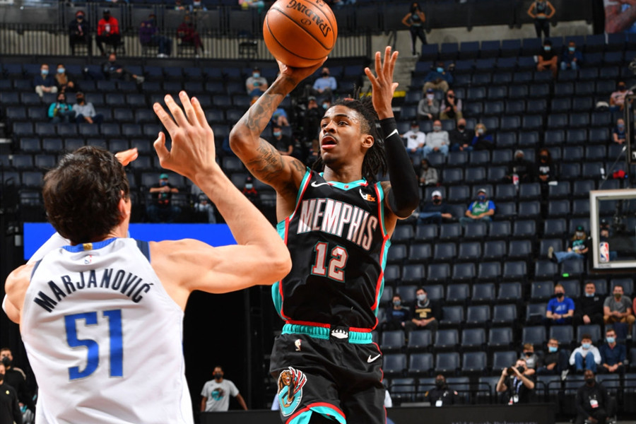 莫兰特24 7 8（莫兰特24+7+8灰熊大胜独行侠战绩再平勇士，东契奇低迷16中4）-华海博客