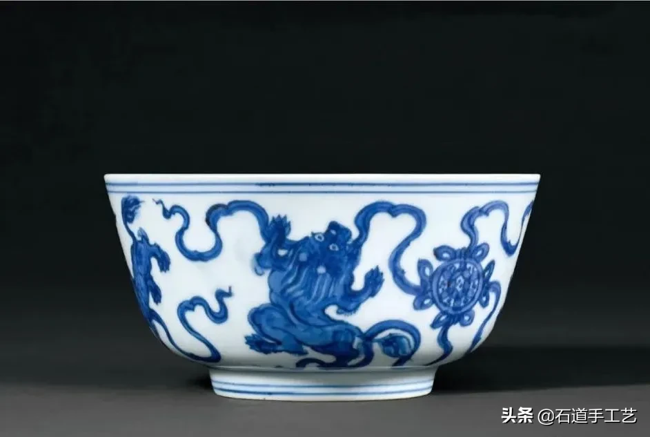 北京诚轩春拍:一波精品明清瓷器成交价来了