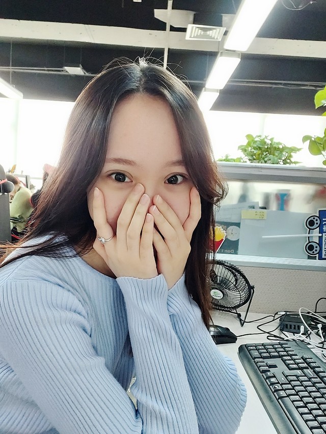 乒乓球拍最好几星（谁说三星A90只是5G手机 人家拍美女也是毫无压力）