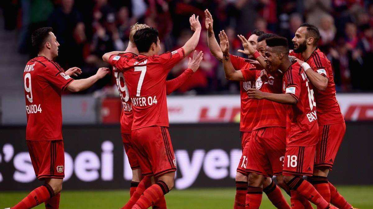 德甲为什么不好看（万众期待，德甲马上开始！弱智球迷称德甲不好看被众人围着骂）-华海博客