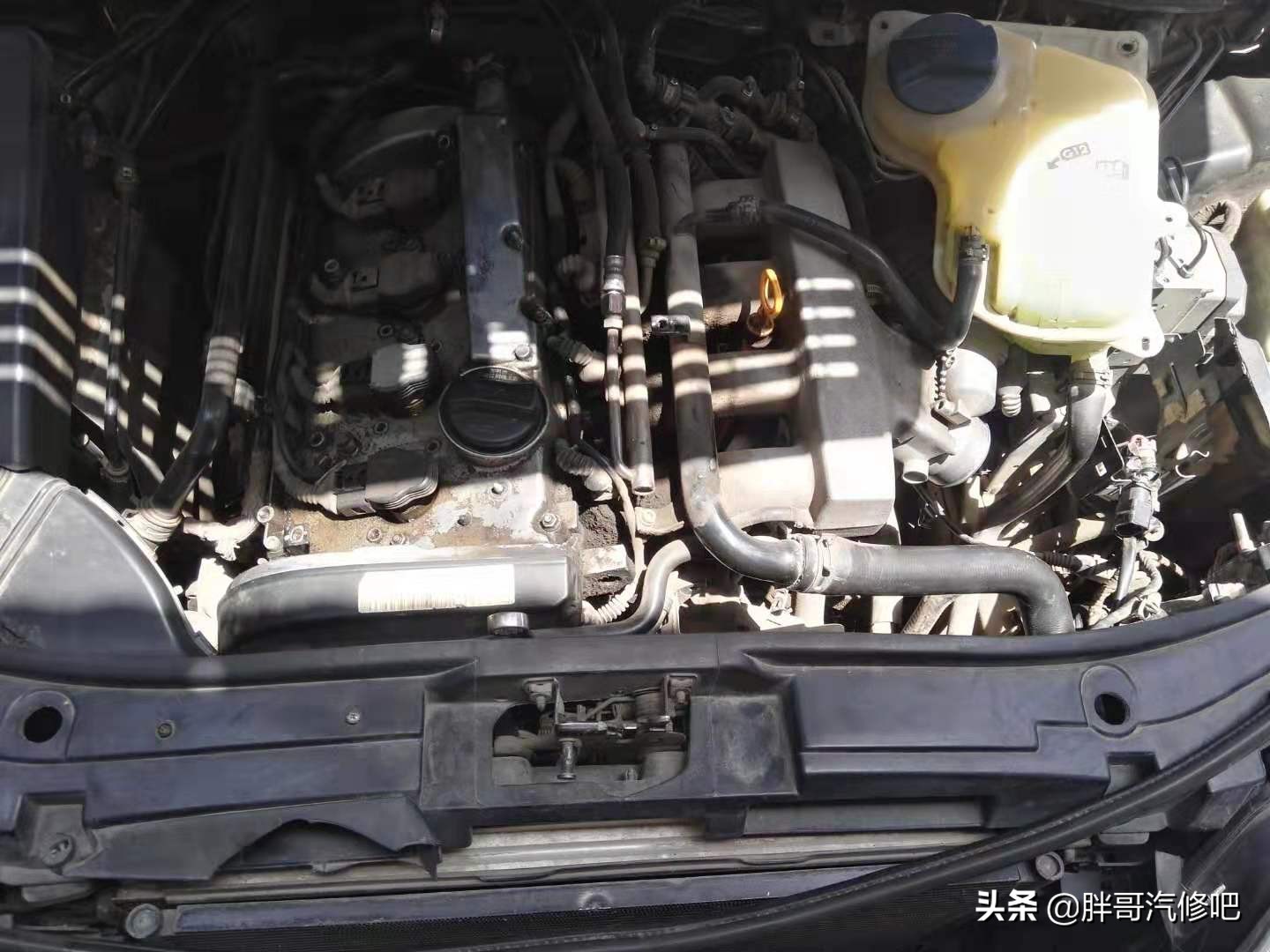 奥迪A6单向轮发电机维修，车主表示省钱才是硬道理