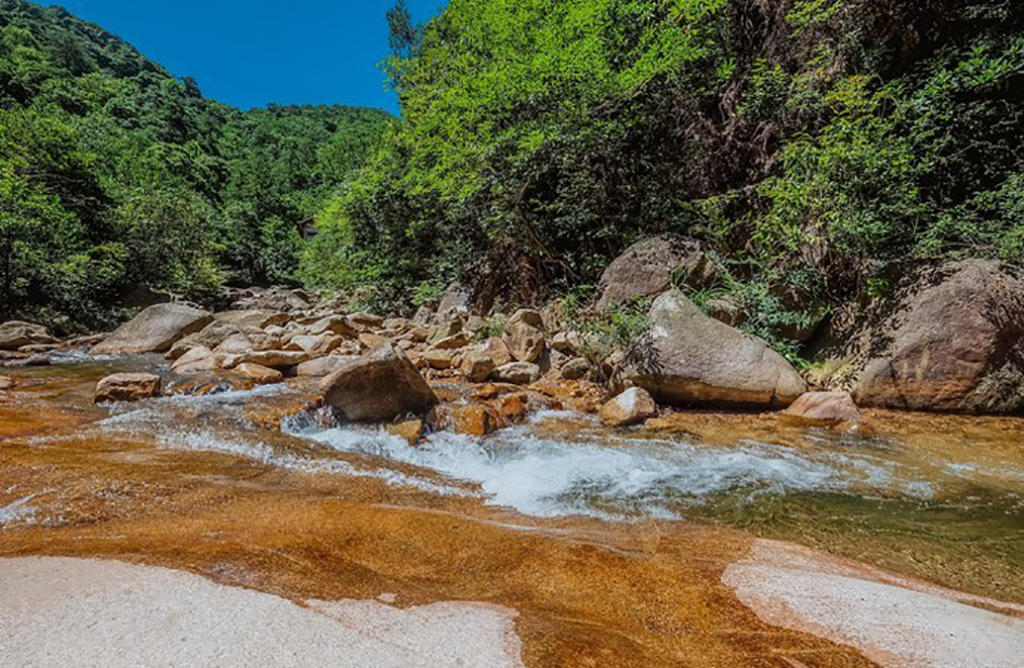 浙江台州天台山与舟山普陀山，同为5A级景区，哪个景区更值得来呢