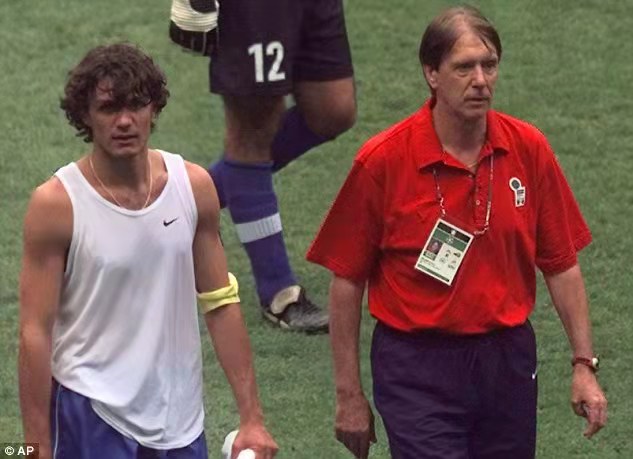 希望小马尔蒂尼不会在今天爆发（一文讲述马尔蒂尼家族编年史，百年意大利足球变迁都在这里）