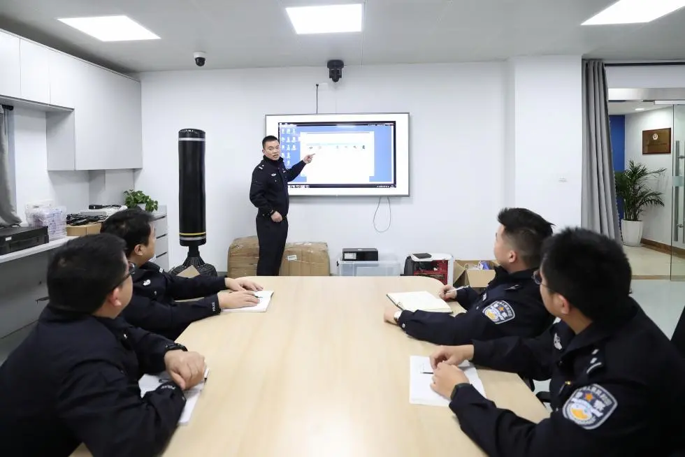 全球最大游戏外挂大鳄落网！竟是月薪3000打工人