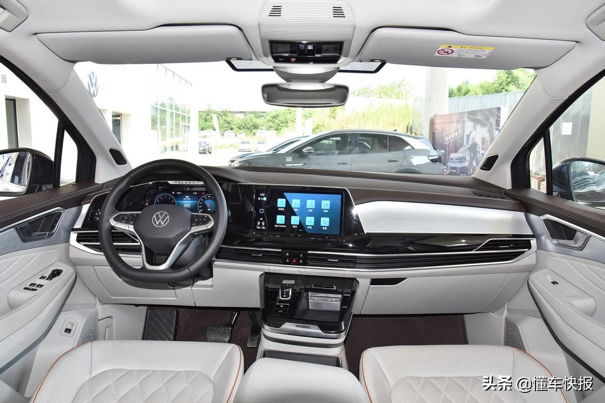 V6动力、豪华内饰科技、大众最大SUV，深入解析揽境