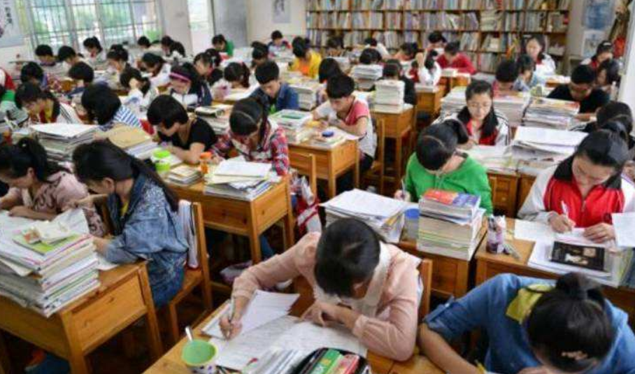 史上最难高考数学卷，全国平均分26分，北京17分，真正的地狱高考