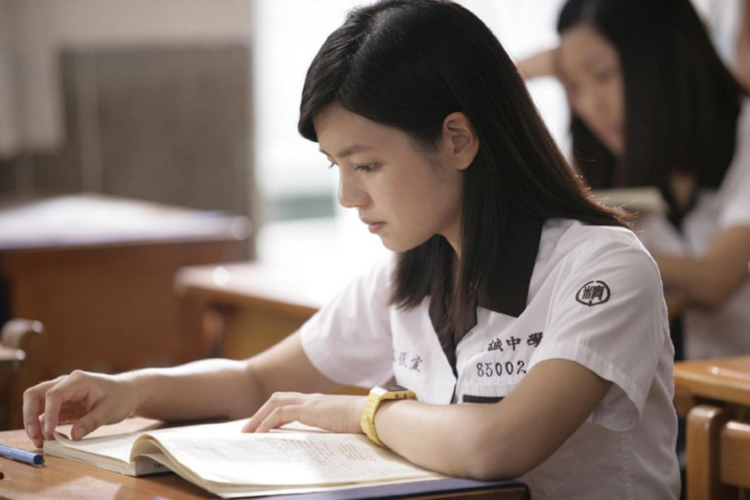 高三生面临高考压力大，该如何给自己减压，细心家长给你支招