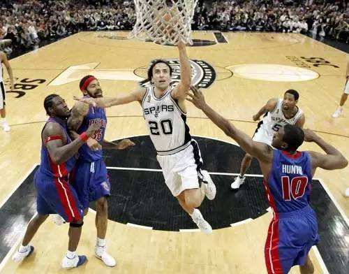 活塞vs马刺04（妖刀出鞘刺穿活塞五虎的铜墙铁壁，青春记忆中的最强矛盾之战）