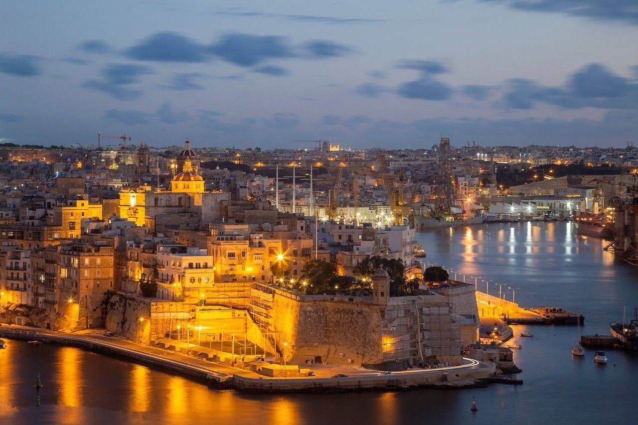 马耳他的历史(“地中海心脏”马耳他：风景秀丽的地中海岛国，为兵家必争之地)