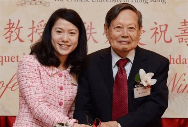 杨振宁妻子杨振宁妻子杜致礼翁帆