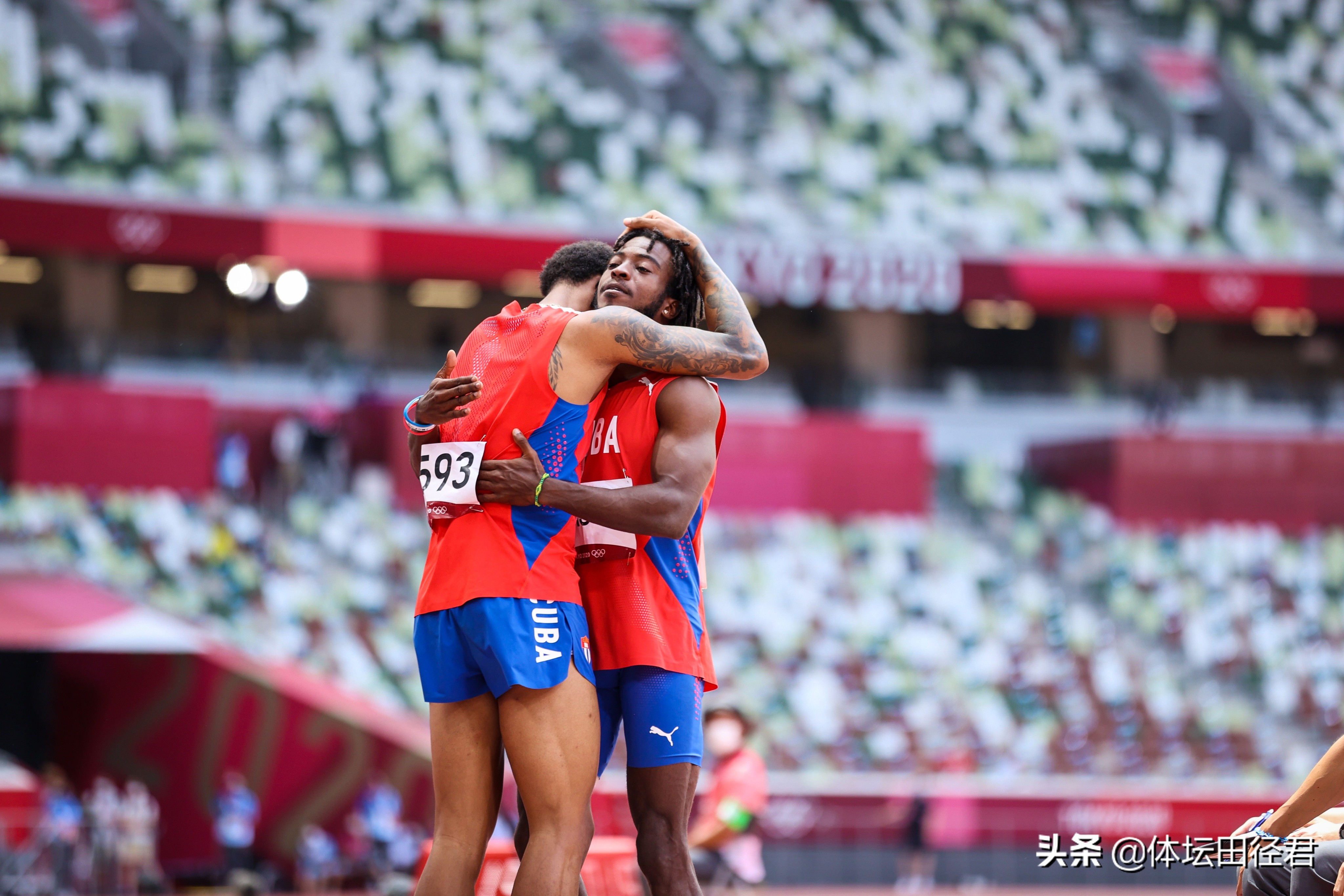 东京奥运会男子跳高总决赛双冠军(8米41胜8米41!