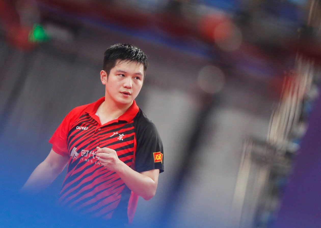 乒乓球产生两枚金牌,六位世界冠军出战胜负难测)