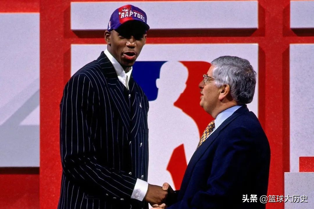 nba97年选秀的有哪些(1997年选秀重排！比卢普斯第三，麦迪逆袭，第一无悬念！)