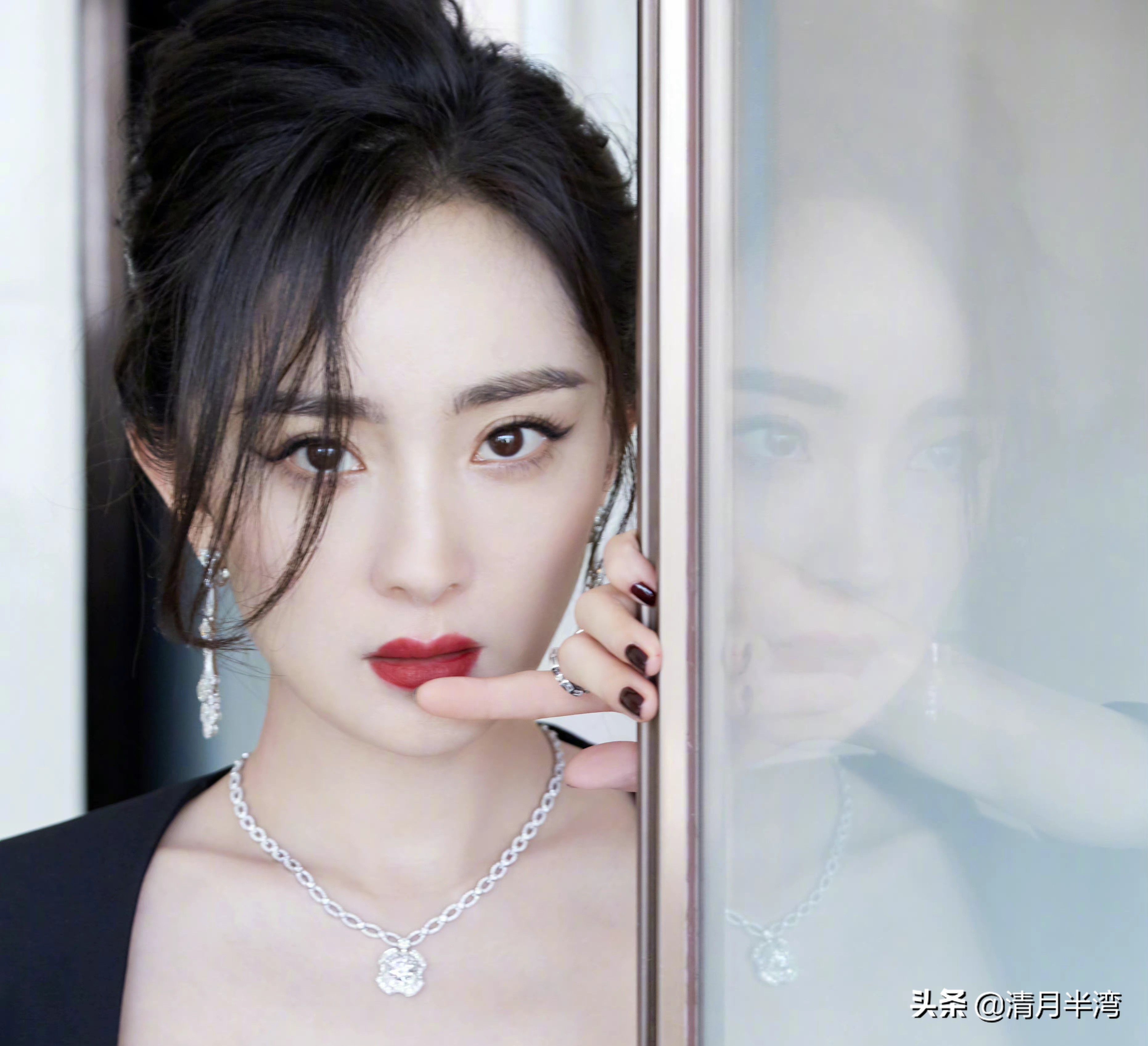 女人有狐狸眼意味着什么呢?_达一风水网