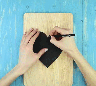 绕线画教程怎么缠(一张木板，一堆钉子，一把小锤，几捆毛线，就可以绕出艺术世界)