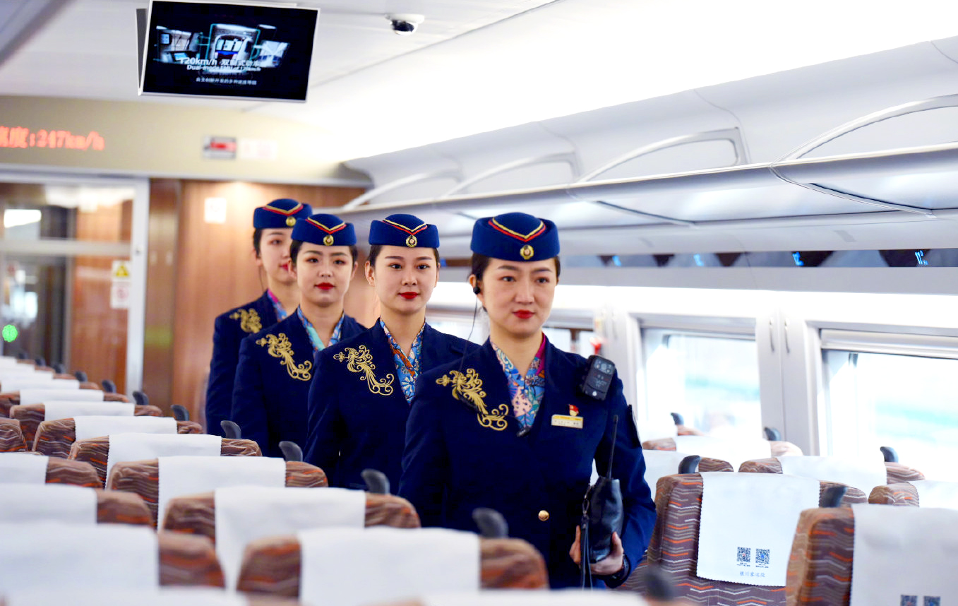 一本二本考不上、高中上不了？那你可以考虑这个高质量的铁路学校