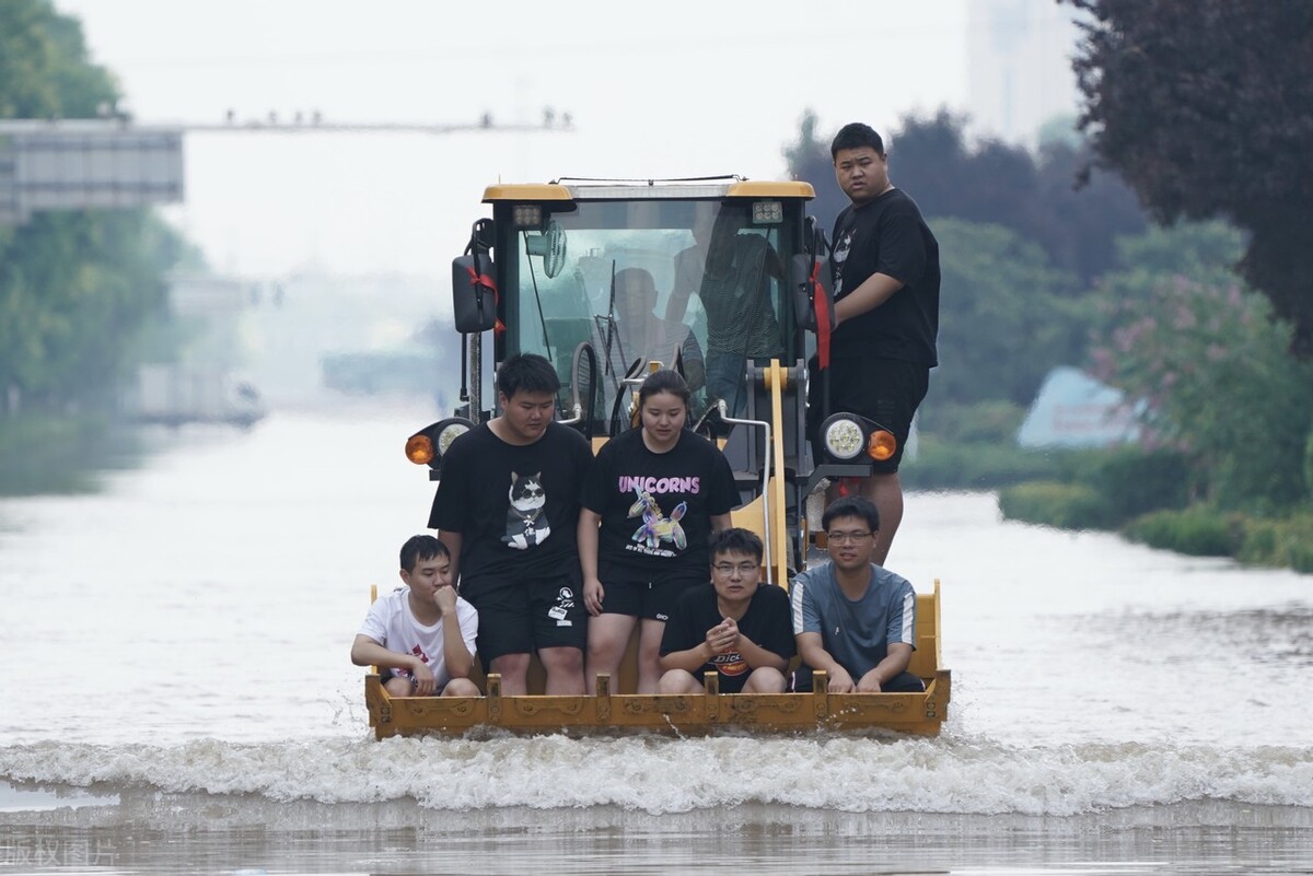 洪水冲倒按揭买的房屋，房贷还要还吗？还不起怎么办？