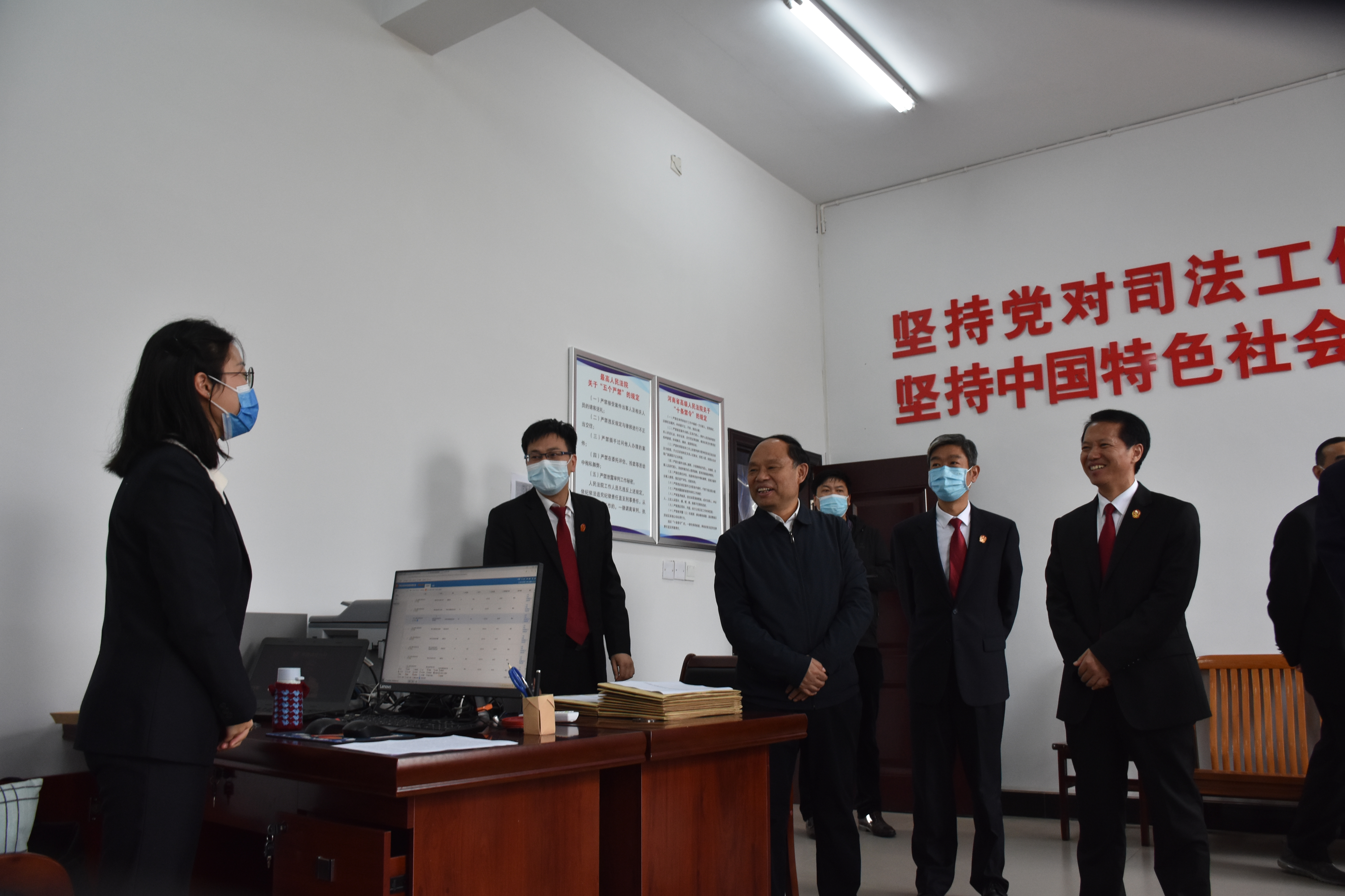 信阳市人大常委会赴光山法院调研民事审判工作